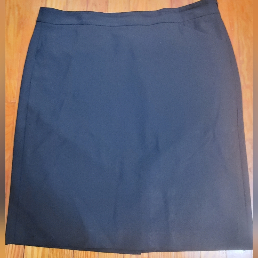 Theory Women's Black  Pencil Skirt Sz 10